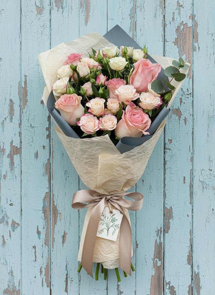 Букет цветов из: Розы в Восточном Забайкальского края