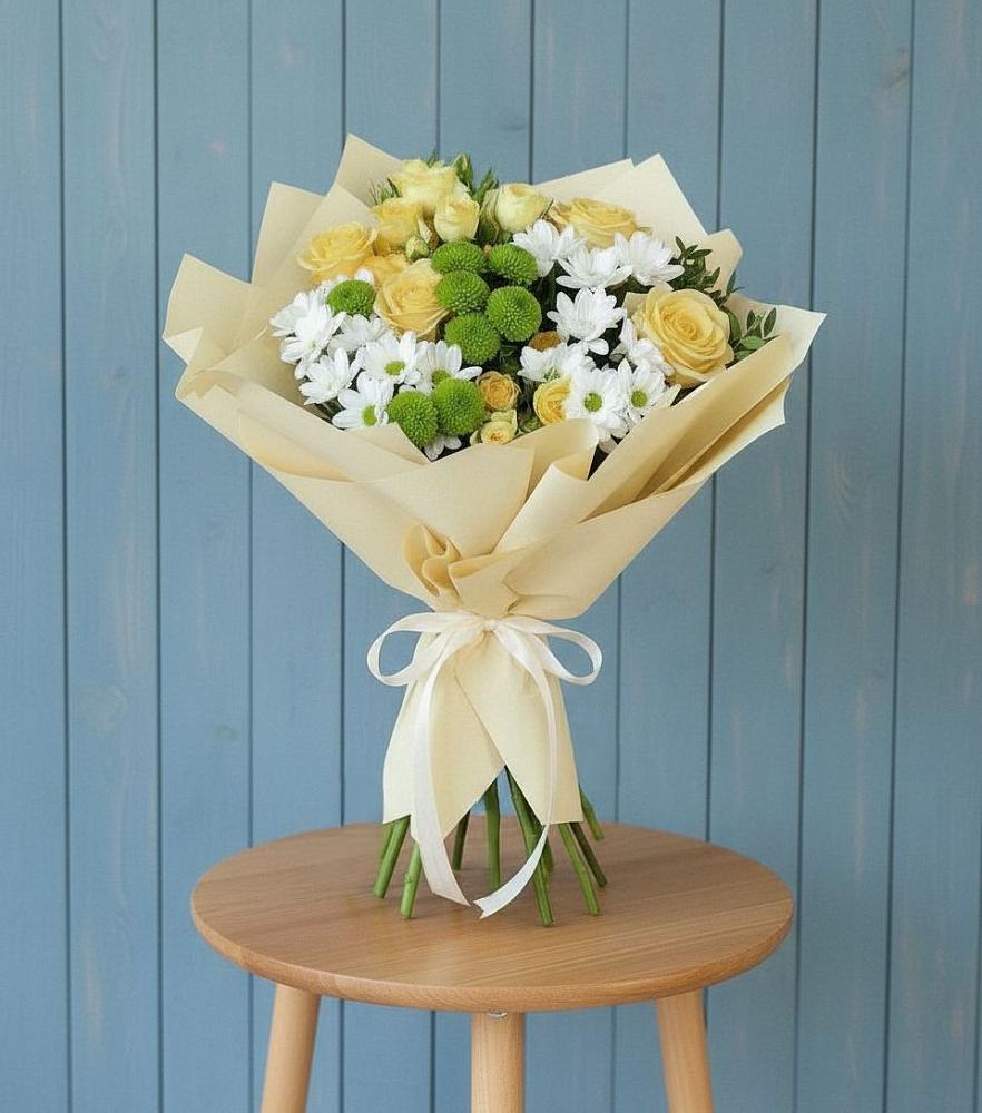 Букет цветов из: Хризантемы и Розы в Восточном Забайкальского края