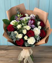 Букет цветов из:  Розы и Альстромерии #REPLACE_PRED# Восточном Забайкальского края
