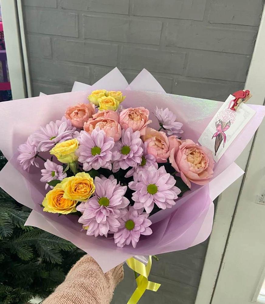 Букет цветов из: Хризантемы и Розы в Восточном Забайкальского края