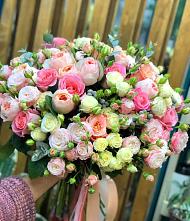 Букет цветов из:  Розы #REPLACE_PRED# Восточном Забайкальского края