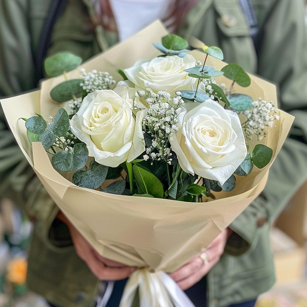 Букет цветов из: Розы в Восточном Забайкальского края