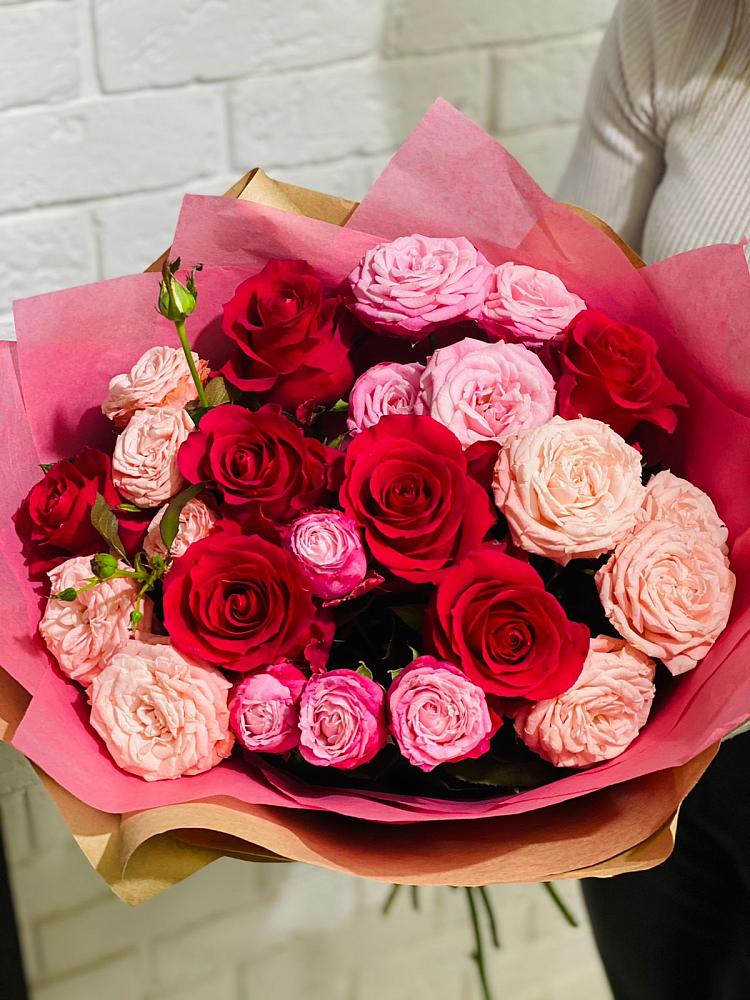 Букет цветов из: Розы в Восточном Забайкальского края