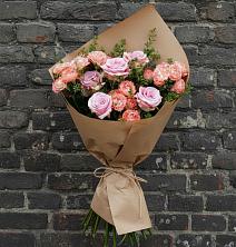 Букет цветов из:  Розы в Восточном Забайкальского края