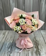 Букет цветов из:  Гвоздики, Розы и Хризантемы в Восточном Забайкальского края