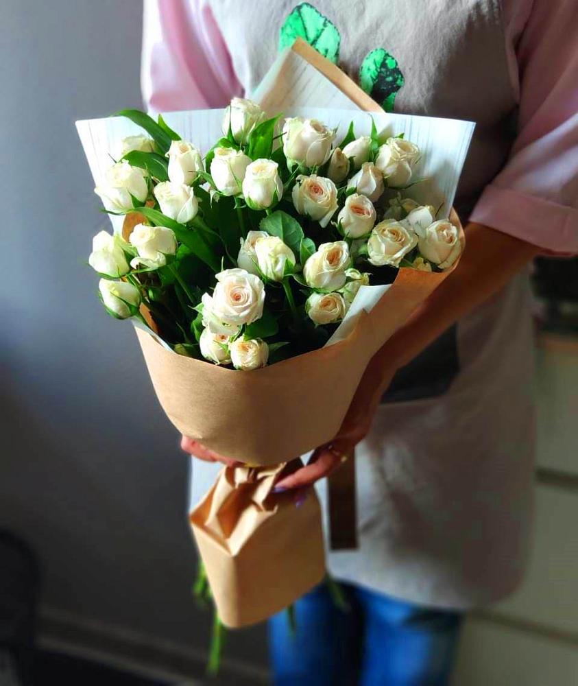 Букет цветов из: Розы в Восточном Забайкальского края