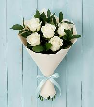 Букет цветов из:  Розы в Восточном Забайкальского края