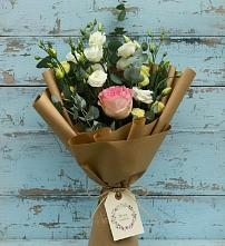 Букет цветов из:  Розы и Лизиантусы #REPLACE_PRED# Восточном Забайкальского края